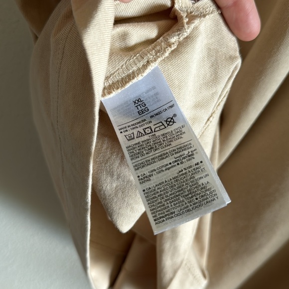 Women’s Old Navy XXL Oversized Basic Lounge Tee - Worn only one time! Very new! - Picture 6 of 9